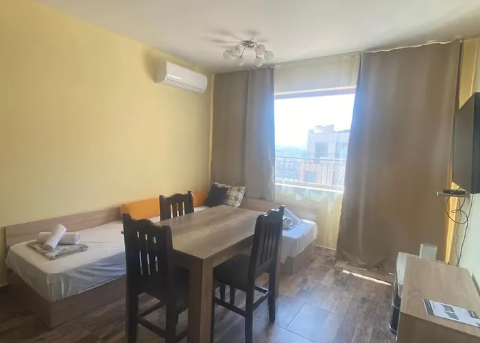 Amadeus 5 Apartament *